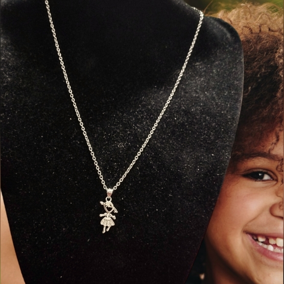 Luchies Luxuries Other - 925 Sterling Silver Cubic Zirconia Girl Pendant